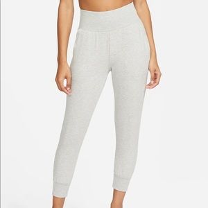 Women’s Nike Yoga Pants